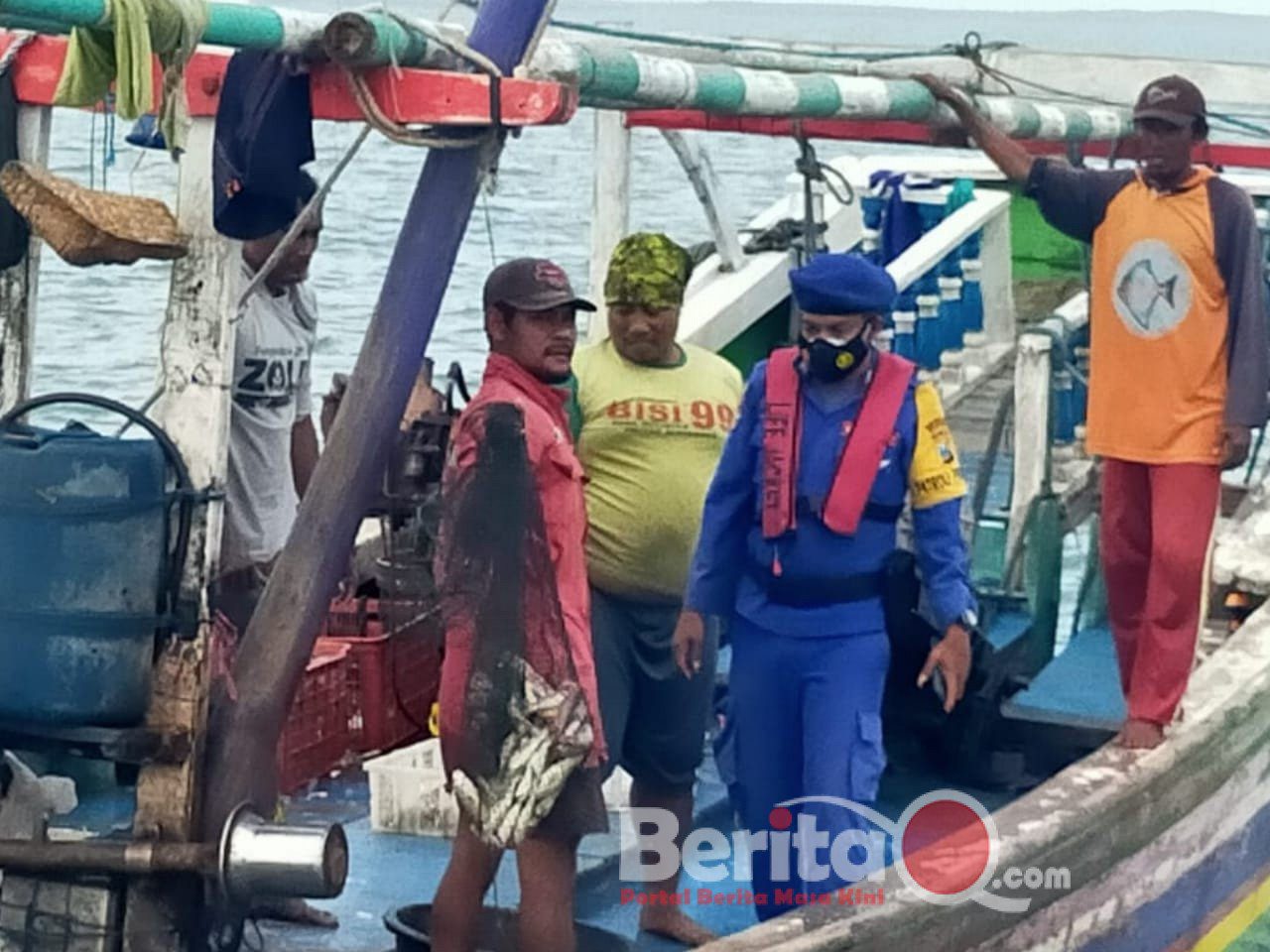 Sat Polairud amankan 3 kapal nelayan pemakai jaring trawl