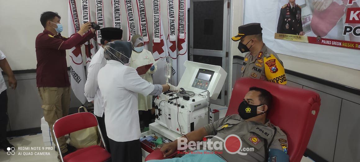 Anggota Polres Gresik menyintas Covid-19 ikut Screening Donor Plasma