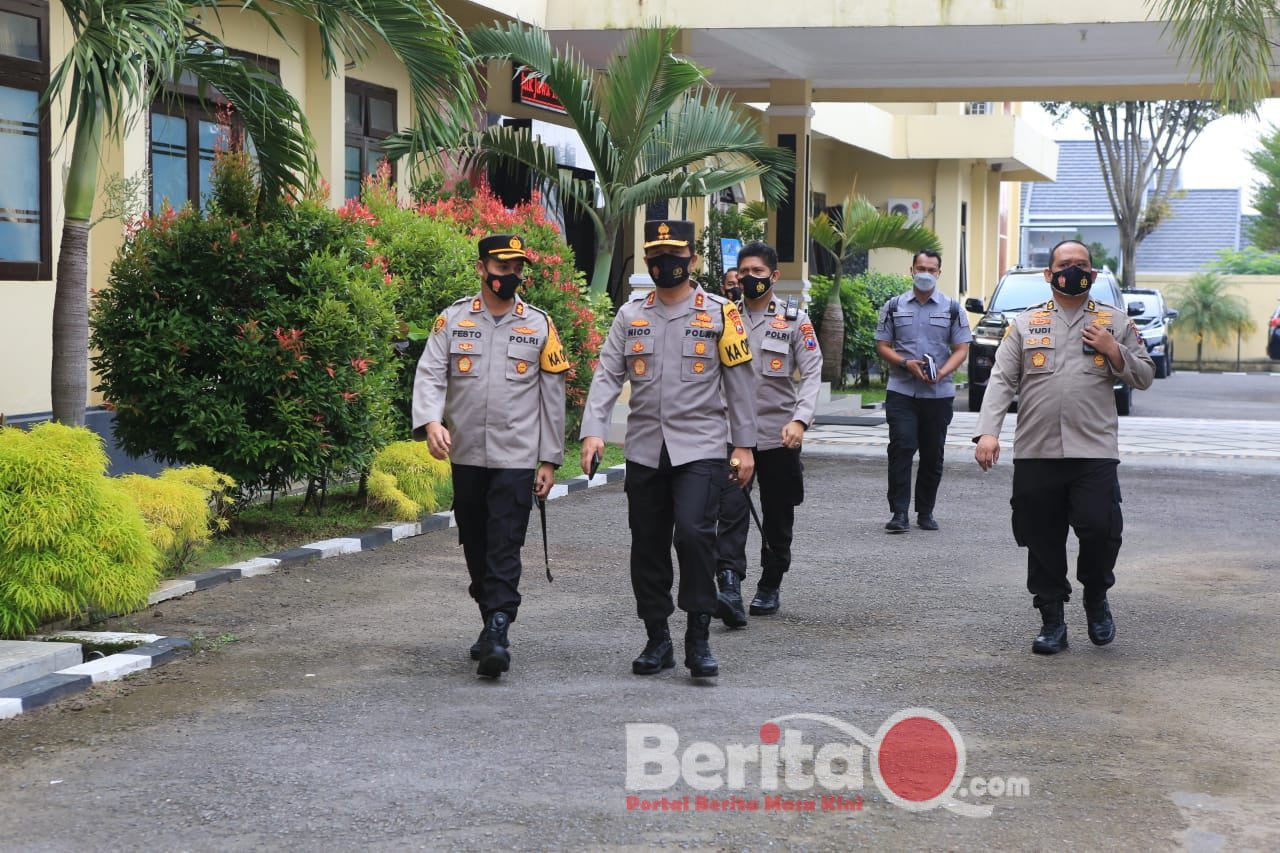 Kapolda Jatim Irjen Pol Dr Nico Afinta Kunjungan ke Polres Magetan