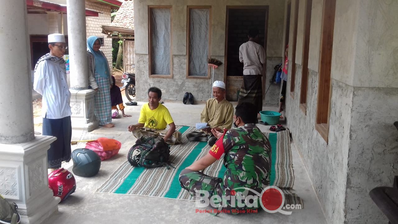 Babinsa Koramil 0826/07 Pegantenan lakukan Komsos ke warga binaan