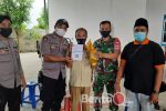 Serbuan Vaksin di Desa Peltong, Warga Dapatkan Minyak Goreng