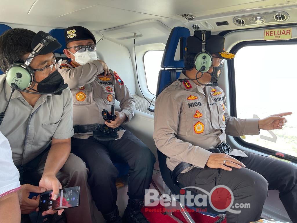 Kapolda Jatim Irjen Pol Dr Nico Afinta saat tinjau lokasi Erupsi Gunung Semeru melalui Helikopter