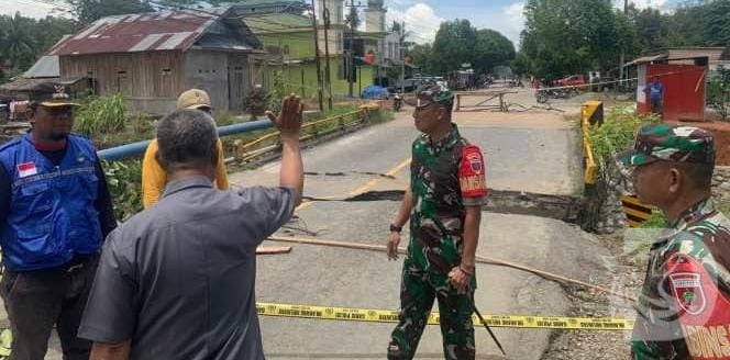 Dandim 1403/Palopo Kunjungi Jembatan Ambrol di Rampoang
