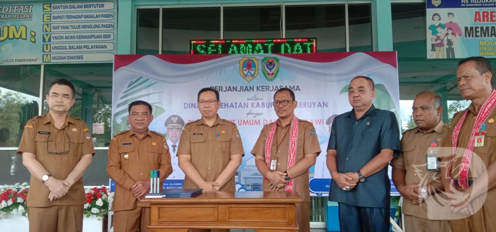 Poto bersama usai melakukan penandatanganan kerjasama dibidang kesehatan