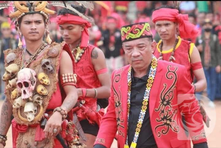 Ketua Dewan Adak Dayak Kabupaten Melawi, Kluisen