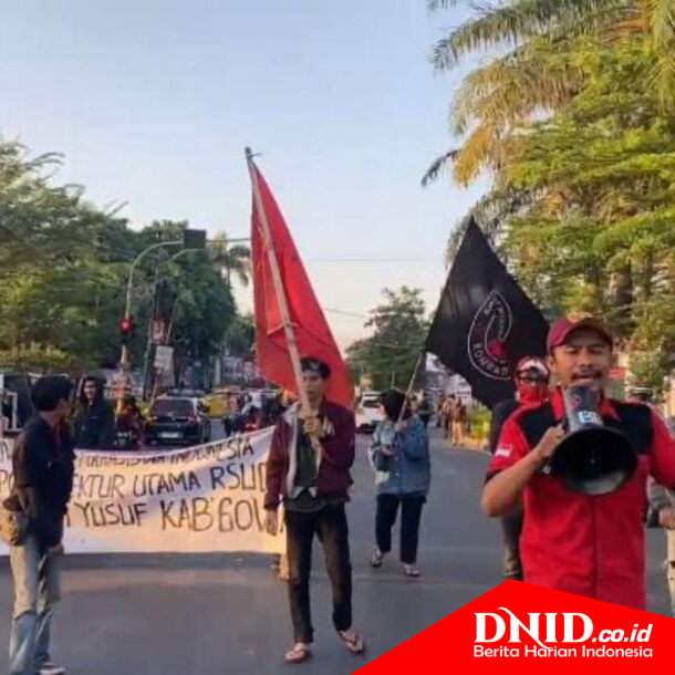 Unjuk Rasa Depan Kantor Bupati Gowa