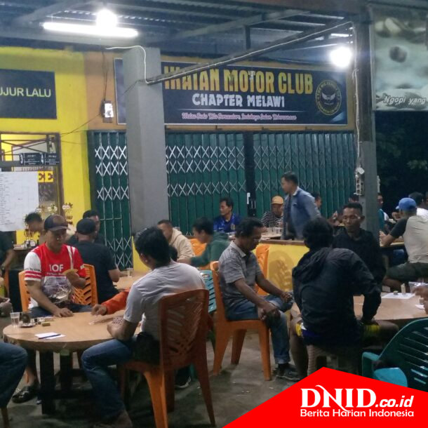 Para peserta turnamen gaple DAMAI Cup