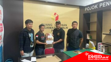 Tim Hukum RAMAH Laporkan Dugaan Politik Uang Tim Paslon 02 di di Bawaslu Enrekang .